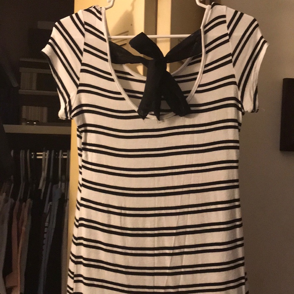 Striped tee - Picture 2 of 3